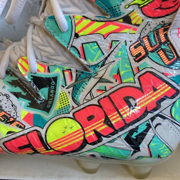 Under Armour cleats sz 11 lightly used in great shape with great graffics - Picture 8 of 9